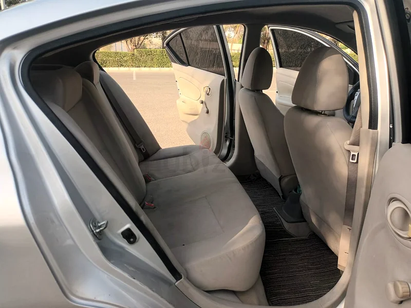 Nissan Sunny 201963484157497089114