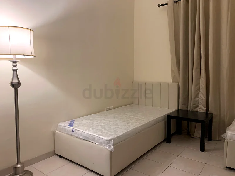 سيدات تنفيذيات فقط... على بعد دقيقتين من مترو فرجان64048297696259110