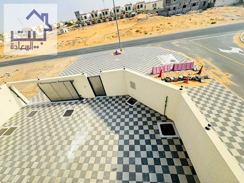 For sale at an unbeatable price, a luxurious 3-bedroom villa with a large setback in Al Helio 1, Ajman. Freehold for all nationalities, including regi63914932702595113