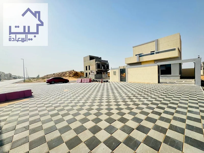 For sale at an unbeatable price, a luxurious 3-bedroom villa with a large setback in Al Helio 1, Ajman. Freehold for all nationalities, including regi63914932702595111