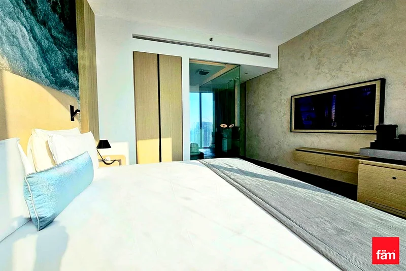 High Floor | Palm View | Investor Deal64042036949507111