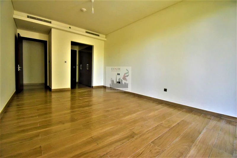 Spacious and Bright | Unfurnished | Prime Location64016803166337111