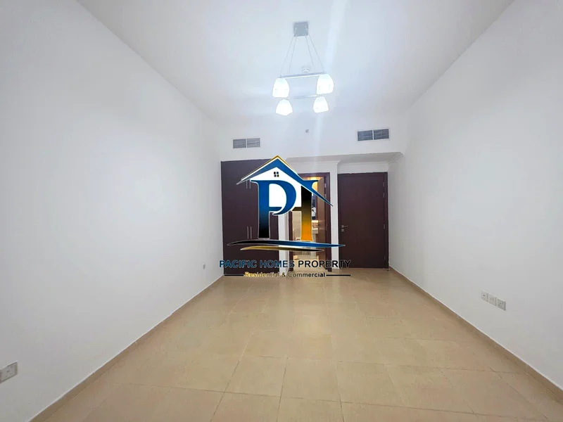 Luxury 02 Apt Available With All Amenities Near to ((Nahda Pond Park ))63756870477953113