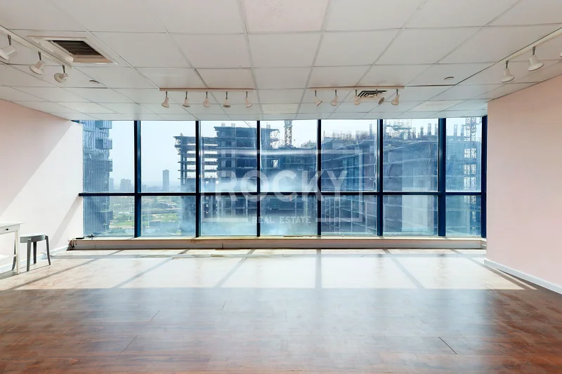 Vacant Now |Semi Fitted | High Floor | Lake View63623401936386112