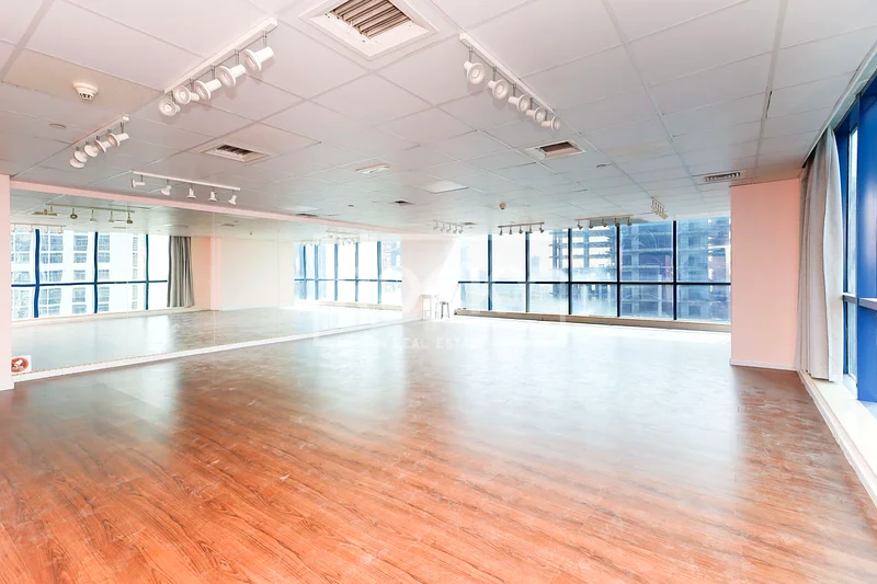Vacant Now |Semi Fitted | High Floor | Lake View63623401936386114