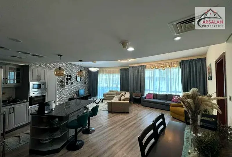 Spacious 2-Bedroom | With Parking | Ready To Move✨64030080507010110