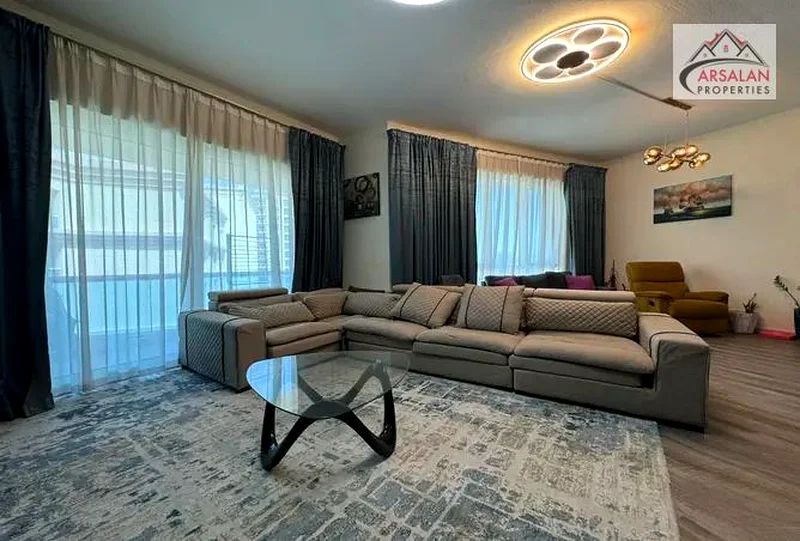 Spacious 2-Bedroom | With Parking | Ready To Move✨64030080507010113