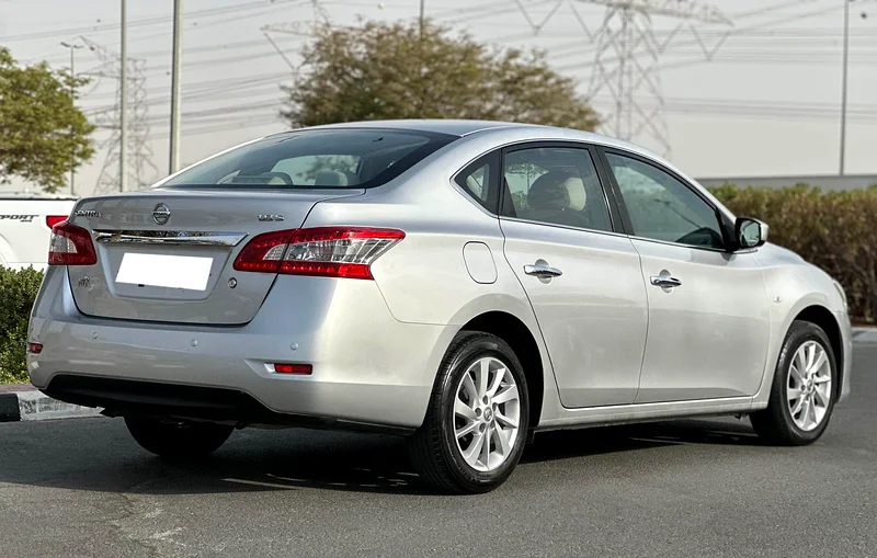 Nissan Sentra 1.8L 2019 With Cruise Control/Alloy Wheels/Parking Sensors/Single Owner Used Car63484188848002111
