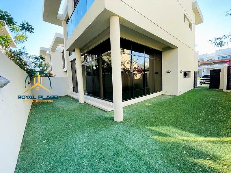 3BR + Maid | Spacious Villa | Ready to Move63738983772930110
