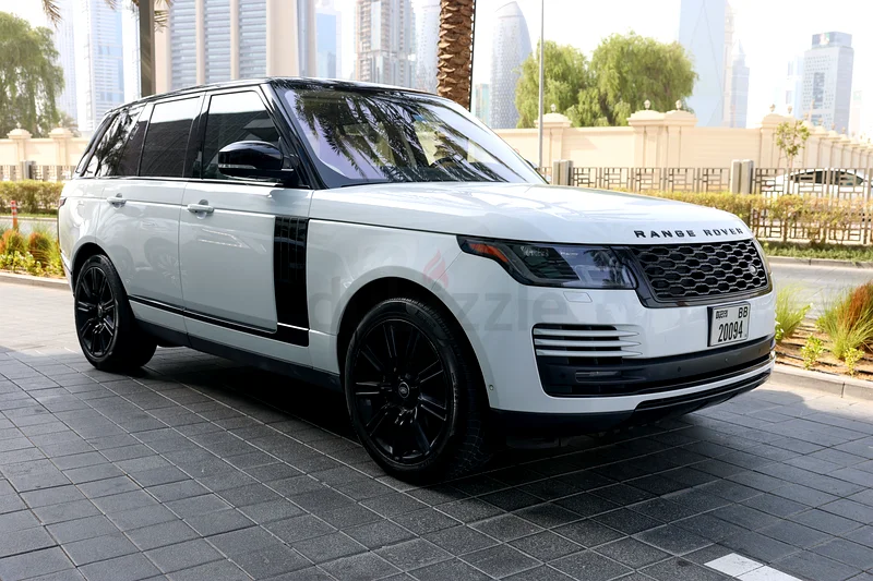 2020 Land Rover Range Rover Vogue HSE V6 Black Edition63488841582210111