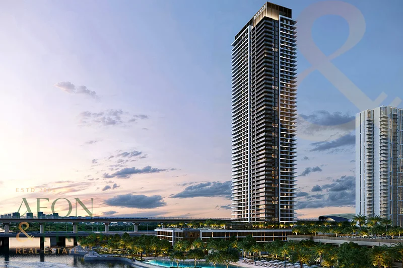 Waterfront Luxury | Palace Branded | Creek Views64024508278017110