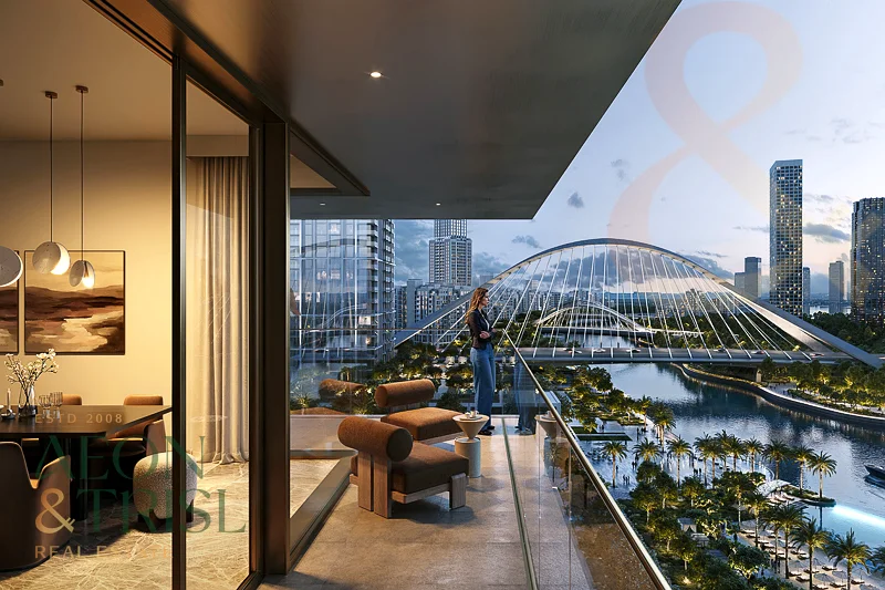 Waterfront Luxury | Palace Branded | Creek Views64024508278017112