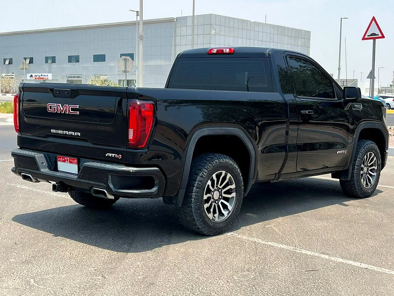 GMC Sierra GCC  AT463490631066881113