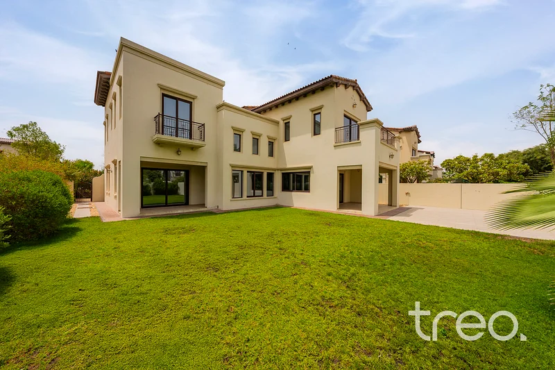 Single Row | Type 3 | Huge Plot63727121439873110