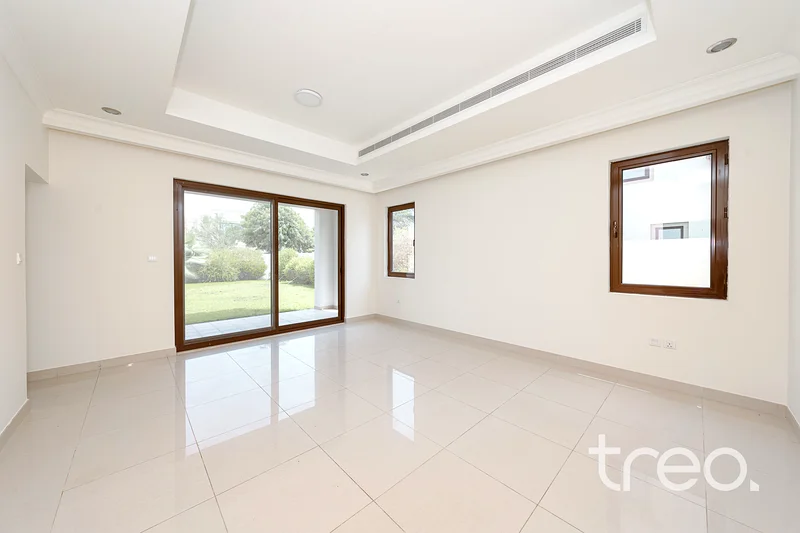 Single Row | Type 3 | Huge Plot63727121439873114