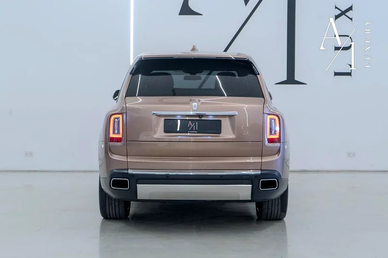 2019 Rolls Royce Cullinan, Warranty, Full Rolls Royce Service History, VIP Seats, Full Options, GCC63490305003521114
