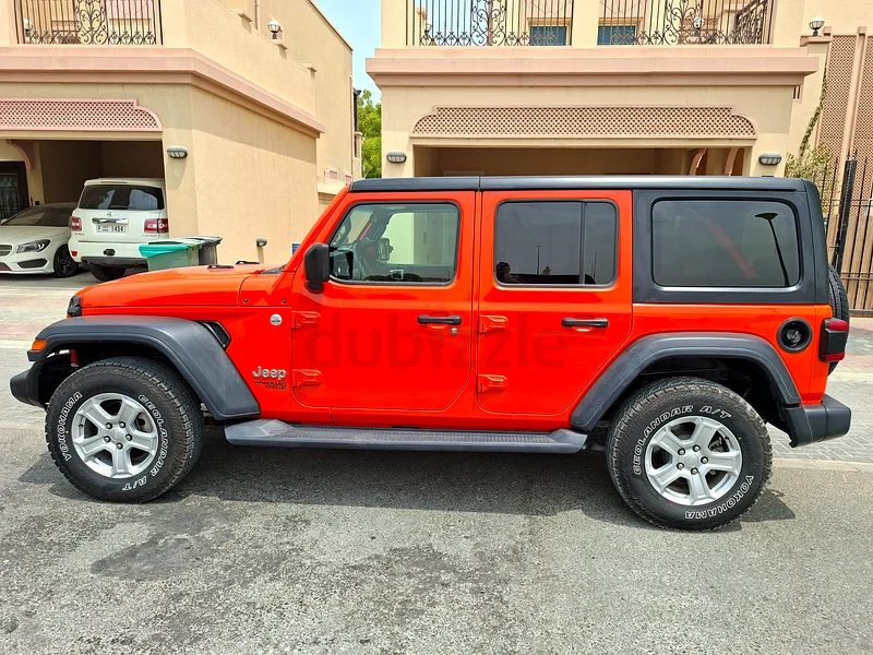 2018 Jeep Wrangler JL Unlimited 3.6 V6 Canadian Spec No Accident Original Paint One Former Keeper63490077788545113