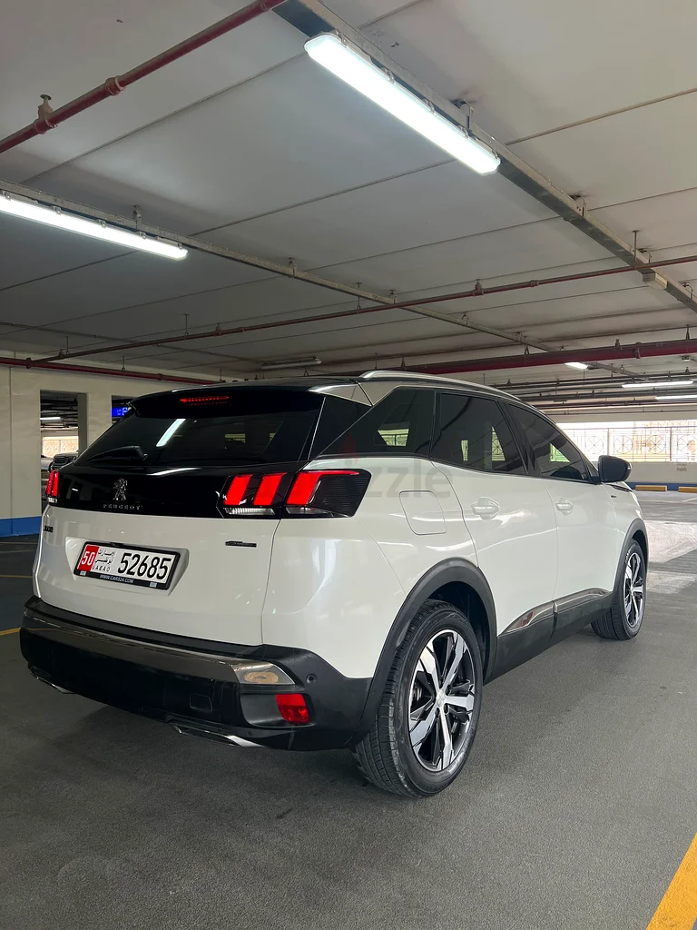 بيجو 3008 GT Line 2020 - كاملة الخيارات - حالة ممتازة63491112442625112