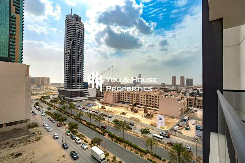 تصميم فريد بغرفة نوم واحدة مع غرفة خادمة | جودة رائعة | أناقة وراحة63782418679171112