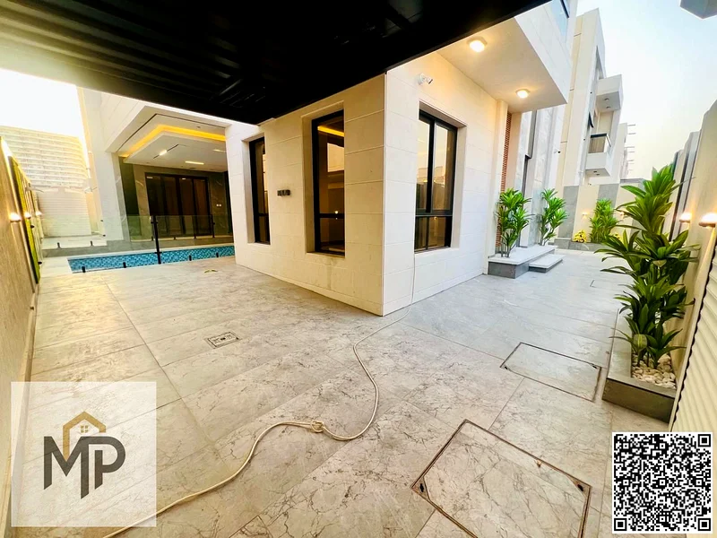 A great opportunity to own a luxury villa located in the heart of the distinguished Bahia area at an attractive price, including electricity, water an63881266072322114