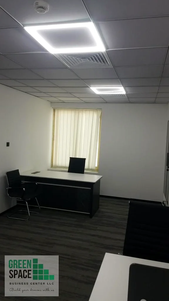 مركز أعمال سبرينغ لاند63615872801539112
