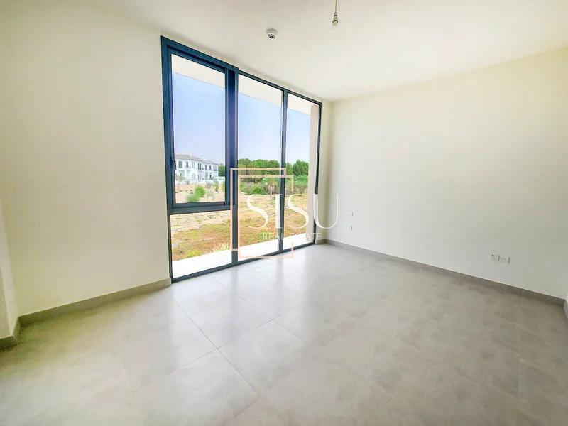 Exclusive | Park Facing | Single Row64043126245377114