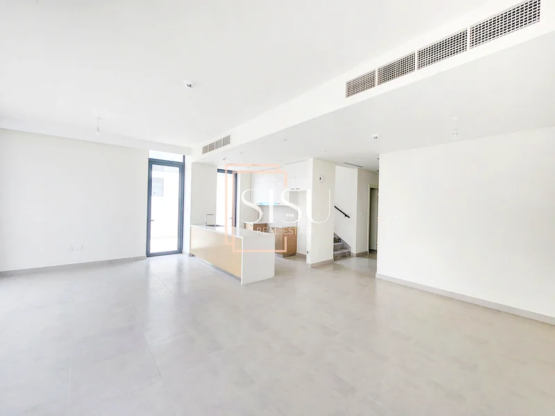 Exclusive | Park Facing | Single Row64043126245377111