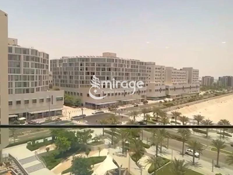 شقة بتصميم مفتوح 2 غرفة نوم + غرفة خادمة | مرافق أنيقة63849228383105111
