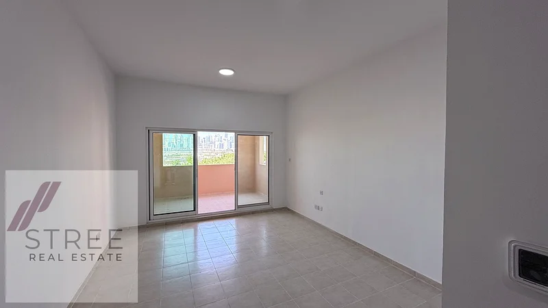 NEXT TO METRO | UPGRADED STUDIO | UNFURNISHED63729776875394113