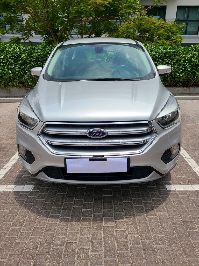 2019 Ford Escape 2.5 GCC Low KMs Only 2 Owners No Accidents Full Agency Service History Keys 263488810134657114