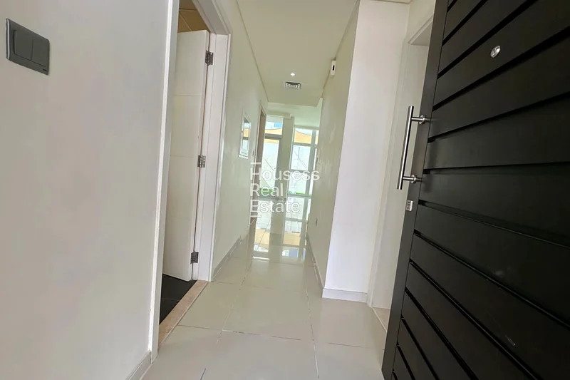 أنيقة\فيلا فسيحة من 3 غرف نوم مع خادمة (R2M14)63741439954179112