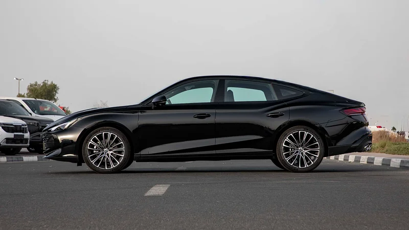 2025 MG7 بackage الرياضي الأنيق مع جناح 1.5T ناقل حركة مزدوج القابض63490917409155113