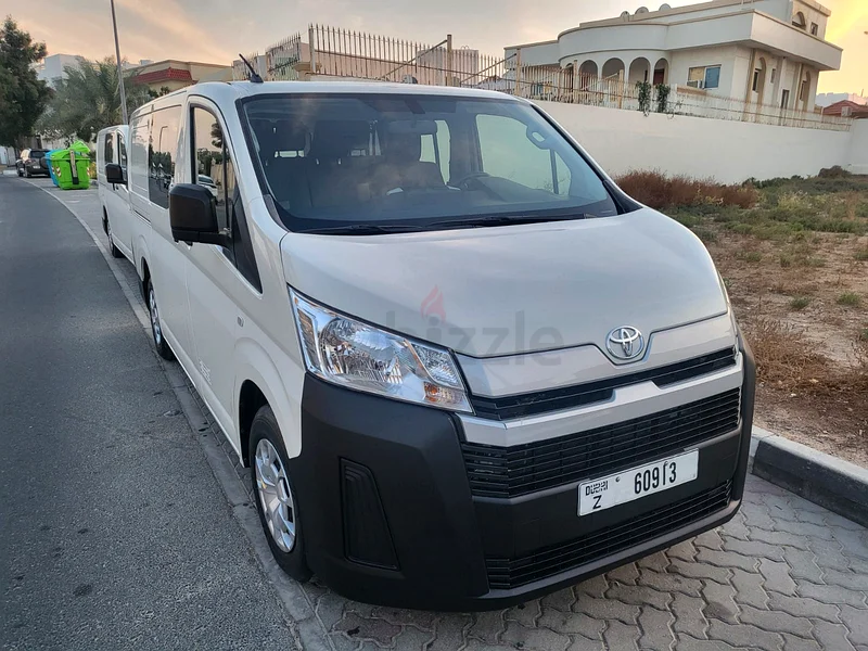 Toyota Hiece GCC low Millage63484347948035112