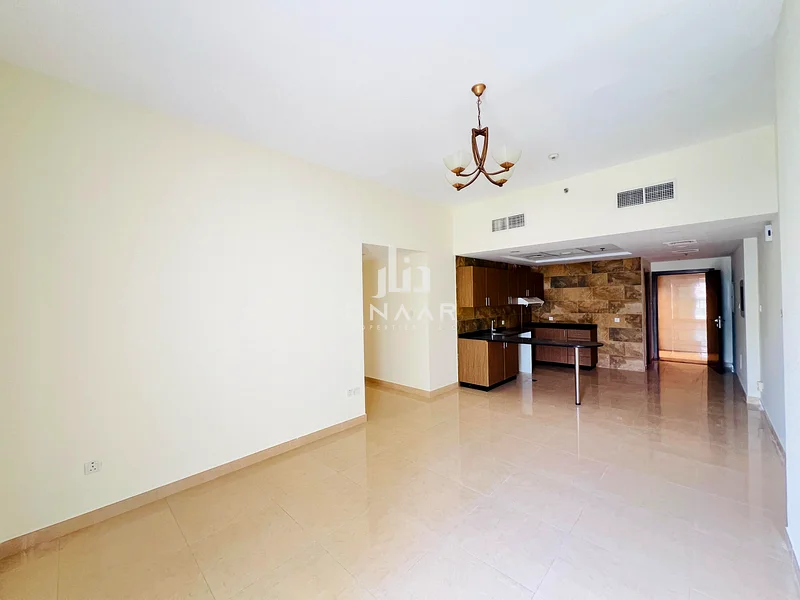 Spacious & Premium Quality 2BHK in PRIME LOCATION |  Ready to Move in | Closed Kitchen63731552335874110