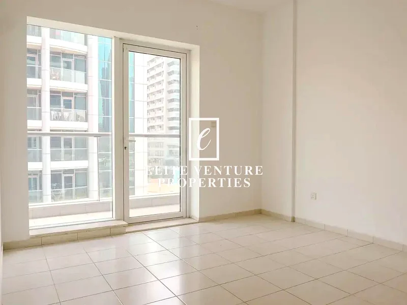 Spacious 2-Bedroom | Prime Location | Huge Layout63734442434433112