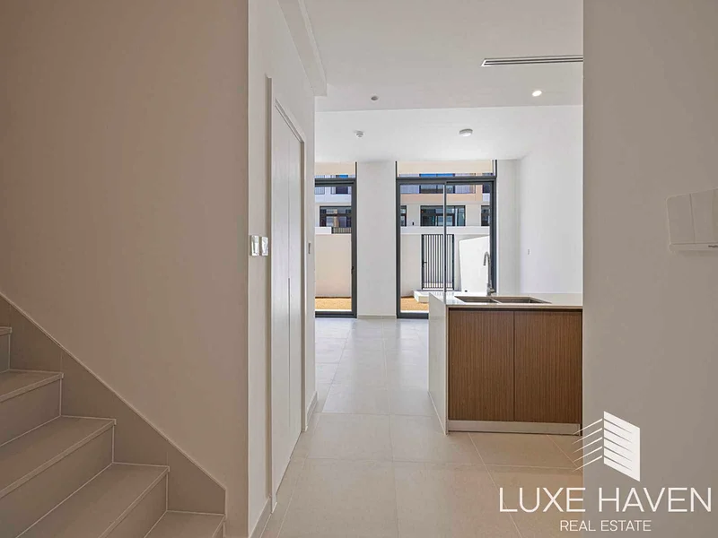 Next to Pool and Park | Middle unit63806008997763112