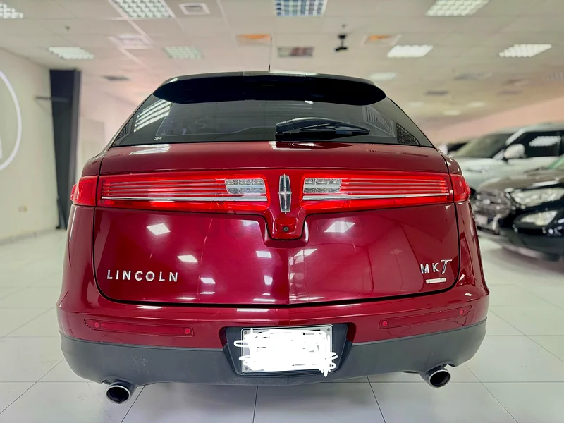 For Sale: 2014 Lincoln MKT EcoBoost – Fully Loaded Luxury SUV63491307978370113