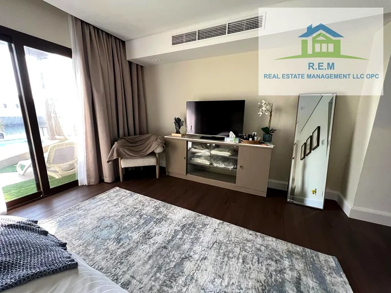 Unique Townhouse Fully upgraded interior ideal family vacation home with private pool63857913748866114