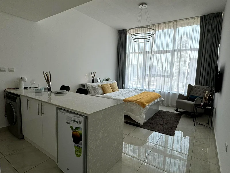 Extra Ordinary  | Great Viewing | Up to 6 Cheques63782516836995114