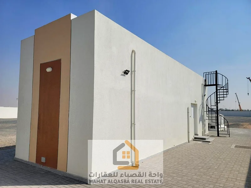 Excellent location for annual rent, large area for the biggest projects.63622733047425111