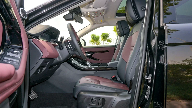 RANGE ROVER EVOQUE SE P250!! BRAND NEW CAR!! THE MENTIONED PRICE IS FOR EXPORT ONLY!!63488906747649113