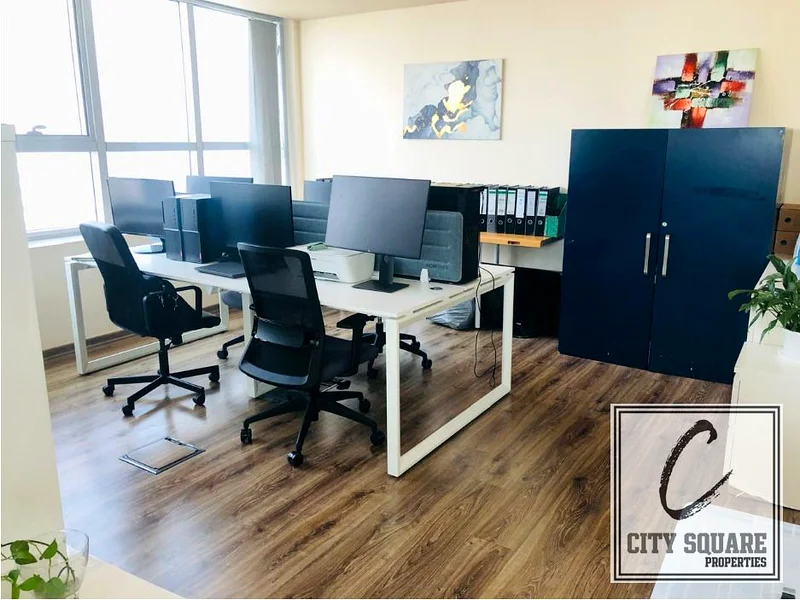 شاغرة من سبتمبر | طابق متوسط | مؤثثة بالكامل63623402117379112