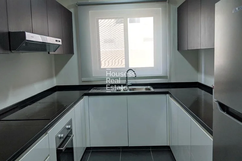 3 غرف نوم + خادمة | صف واحد | مفروشة بالكامل63748295757186114
