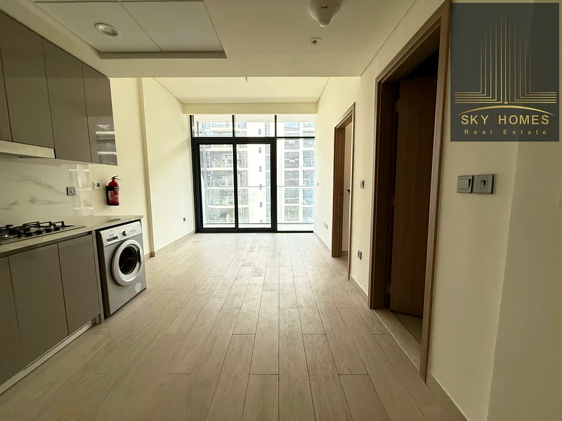 شقة جديدة بالكامل بدون تبريد بغرفة نوم واحدة مع أجهزة مطبخ بسعر 72 ألف فقط63800513408002110