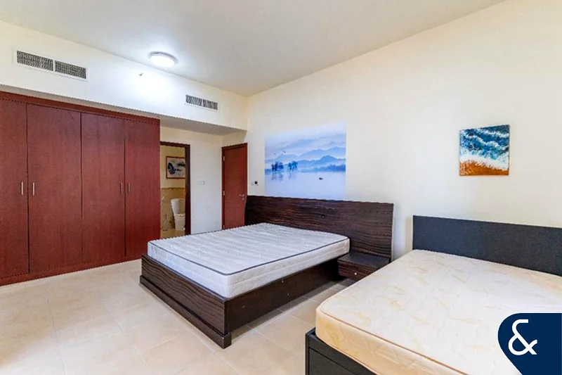 Vacant | Partial Sea View | Negotiable63936814365314111