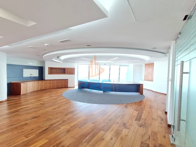 Fully Fitted | Vacant | Panoramic View High Floor | Prestige Building63827152946946111