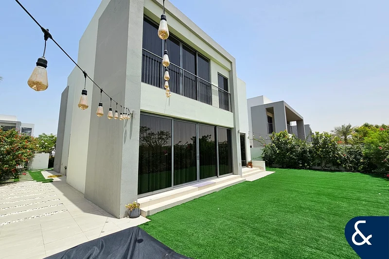 5 Bed | Upgraded + Extended | Single Row63761535845122110