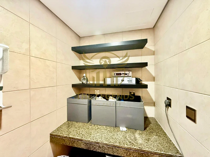 Sea view | Vacant | Fully Upgraded63936476801153113