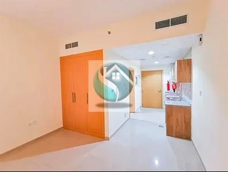 Spacious Studio UnFurnish 42,00063778886408451114