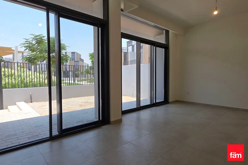 Single Row | 3BR G+2| Prime Location63807419173251114